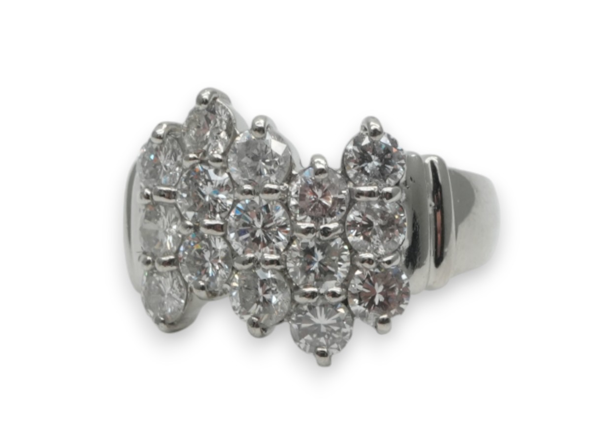 投稿記事「ダイヤモンド リング Pt850 1.50ct プラチナを買取しました！」の商品画像