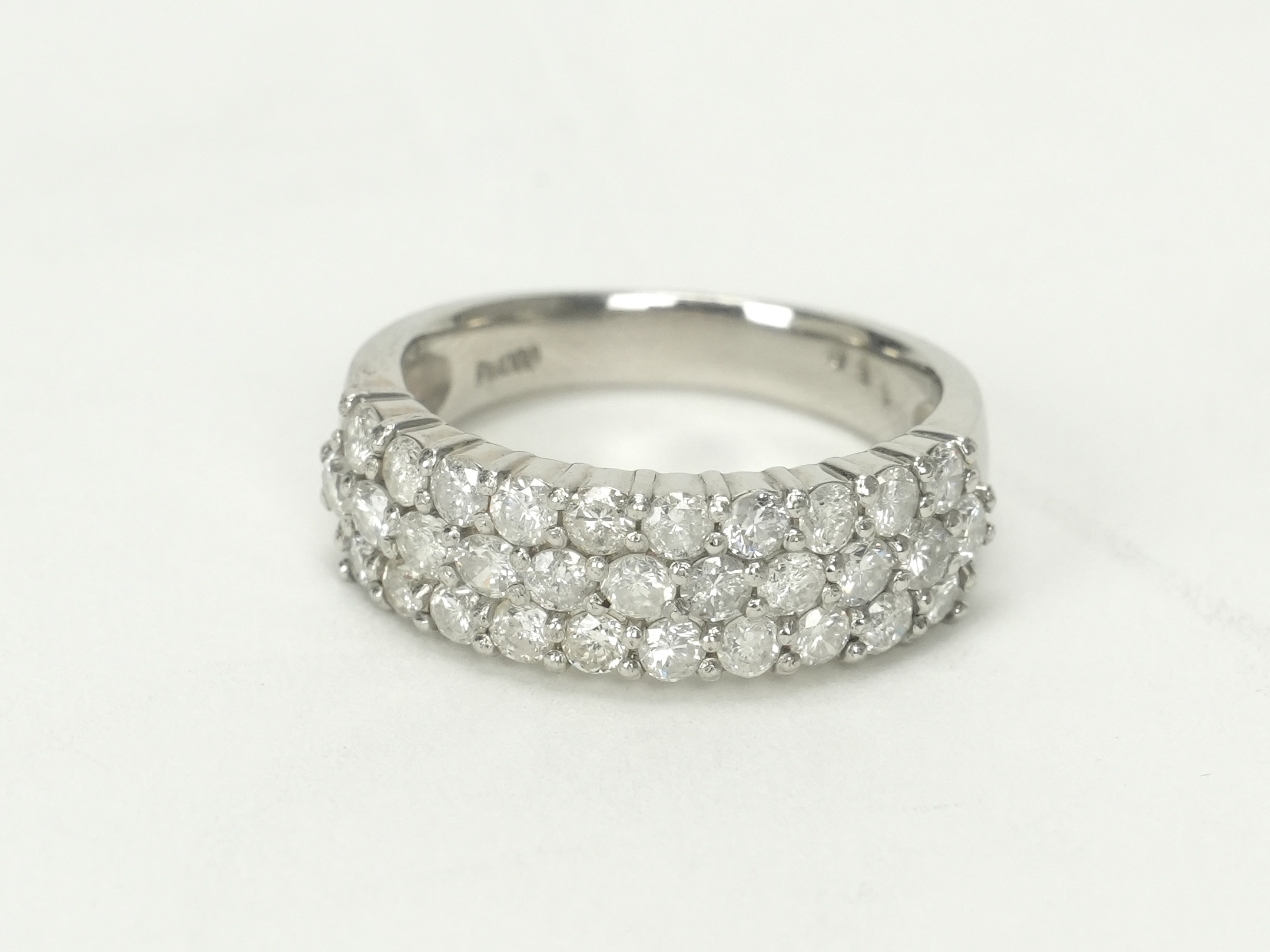 投稿記事「ダイヤモンド リング Pt1000 1.50ctを買取しました！」の商品画像