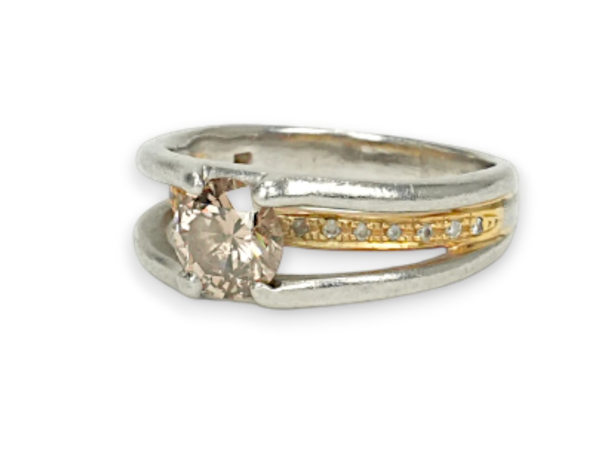 投稿記事「ブラウンダイヤモンド リング K18 Pt900 コンビ ゴールド プラチナを買取しました！」の商品画像