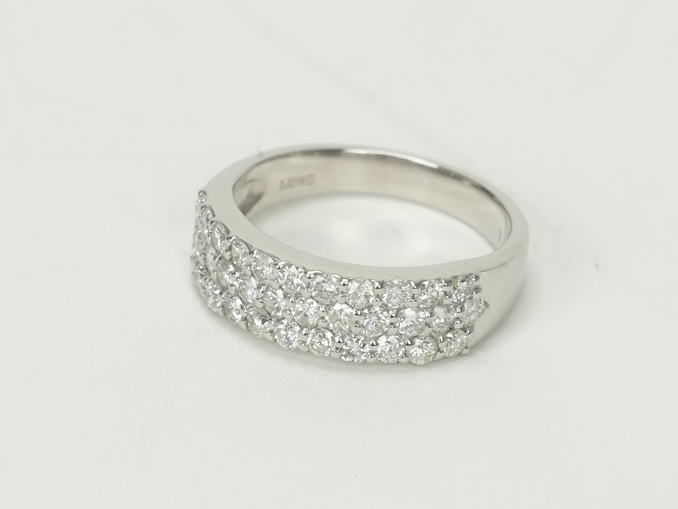 投稿記事「ダイヤモンド リング K18WG 1.00ct ホワイトゴールドを買取しました！」の商品画像