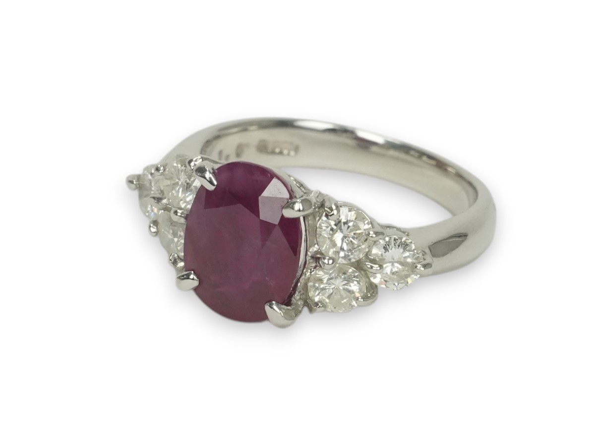 投稿記事「ルビー ダイヤモンド リング Pt900 3.00ct D1.00ctを買取しました！」の商品画像