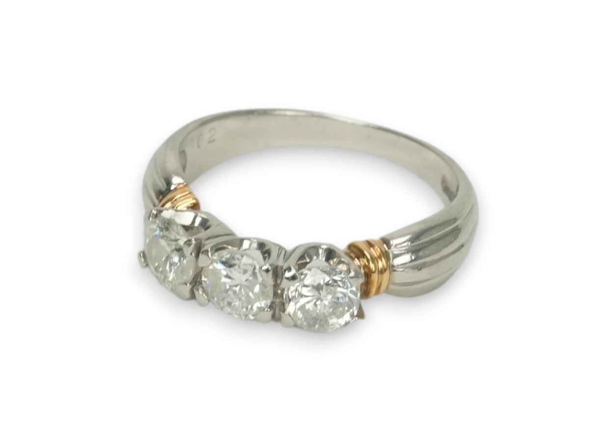投稿記事「ダイヤモンド リング Pt900/K18 1.02ct プラチナを買取しました！」の商品画像