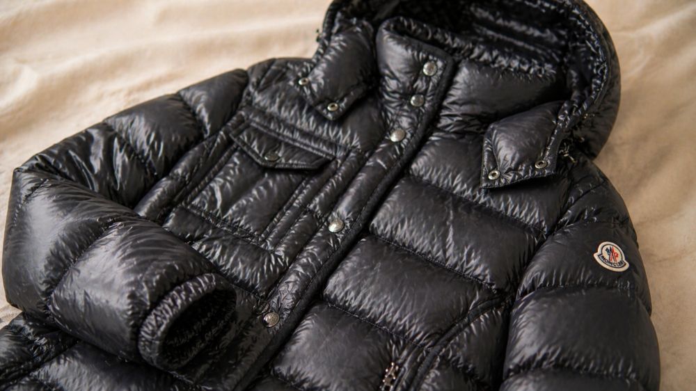 モンクレール(MONCLER)買取ならおもいお｜ダウンジャケット 高価買取