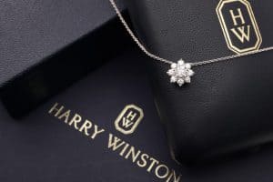 投稿記事「ハリーウィンストンのダイヤモンドネックレスを高価買取いたしました！」の商品画像