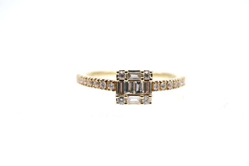 投稿記事「ベルシオラのダイヤモンドリングを高価買取いたしました！」の商品画像