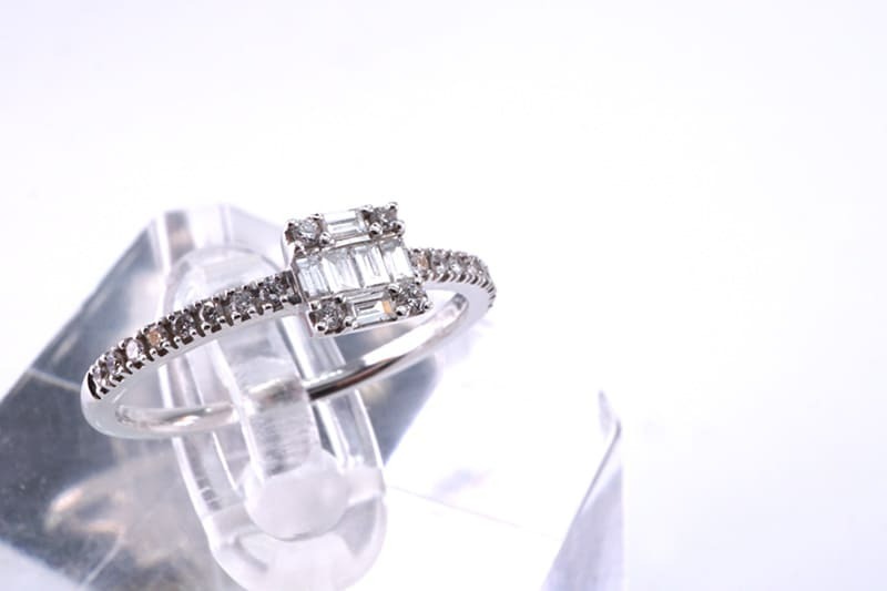 投稿記事「ベルシオラのダイヤモンドリングを高価買取いたしました！」の商品画像