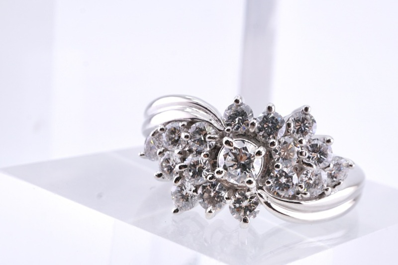 投稿記事「ノーブランドのダイヤモンドリングを高価買取いたしました！」の商品画像