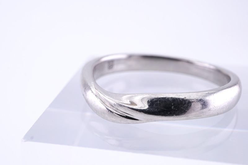 投稿記事「俄・ニワカ・NIWAKAの結婚指輪を高価買取いたしました！」の商品画像