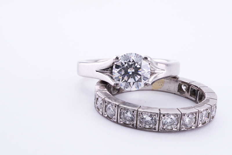 投稿記事「ノーブランドのダイヤリング婚約指輪を高価買取いたしました！」の商品画像