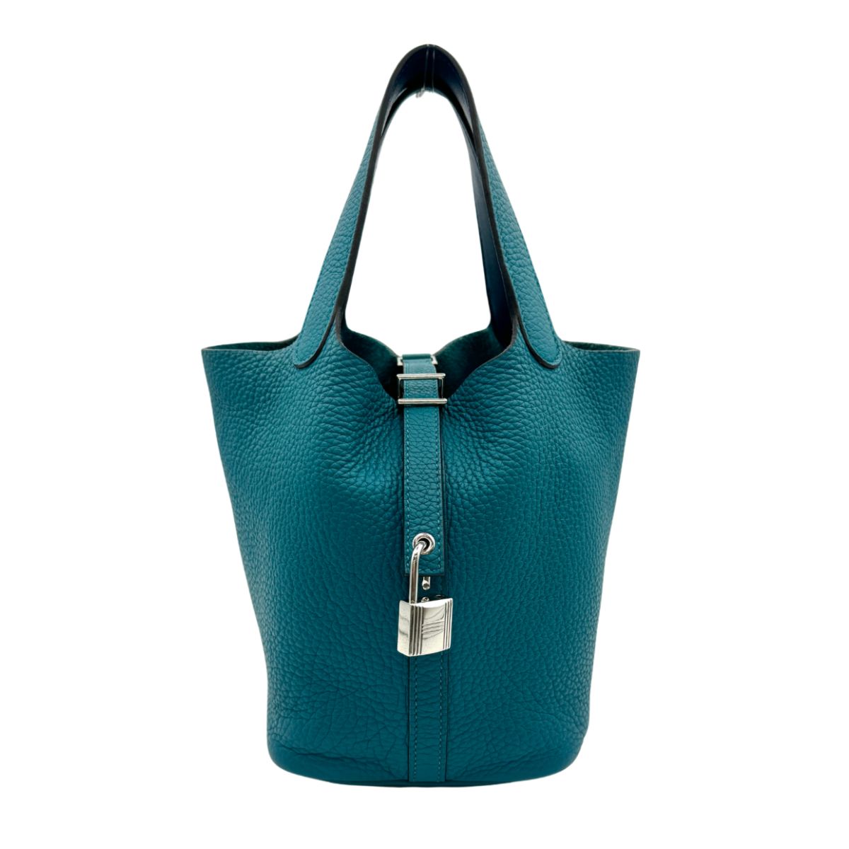 投稿記事「エルメス ピコタンロックエクラPM トリヨンクレマンス×スイフト ヴェールボスフォール×ヴェールシプレス シルバー金具を買取しました！」の商品画像