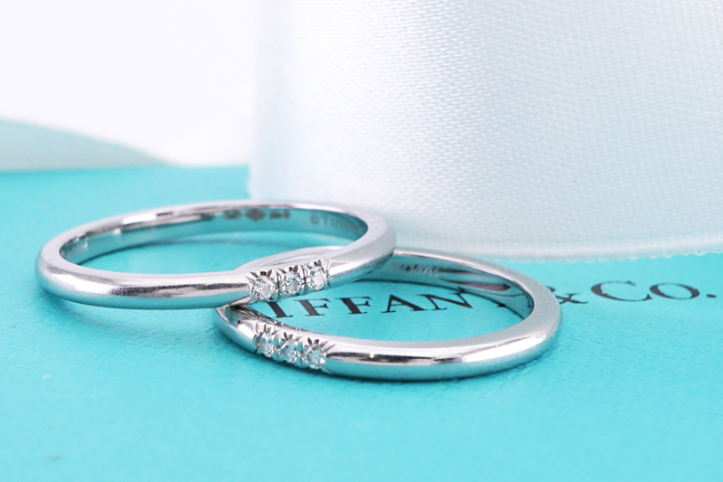 投稿記事「ティファニー ウェディングバンド 3PD ダイヤリング ペア を買取しました！」の商品画像