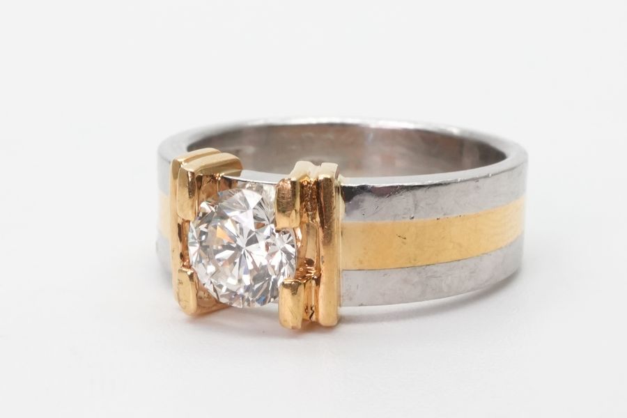 投稿記事「ダイヤ リング K18/Pt900 D1ctを買取しました！」の商品画像