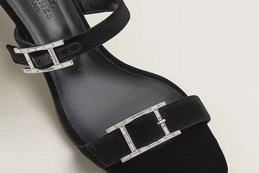 エルメスのサンダル（リヴ）