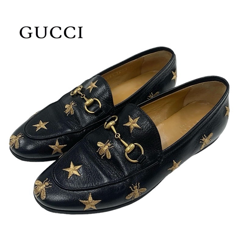 投稿記事「グッチ レザー ホースビット bee スター 刺繍 ローファー ブラックを買取しました！」の商品画像