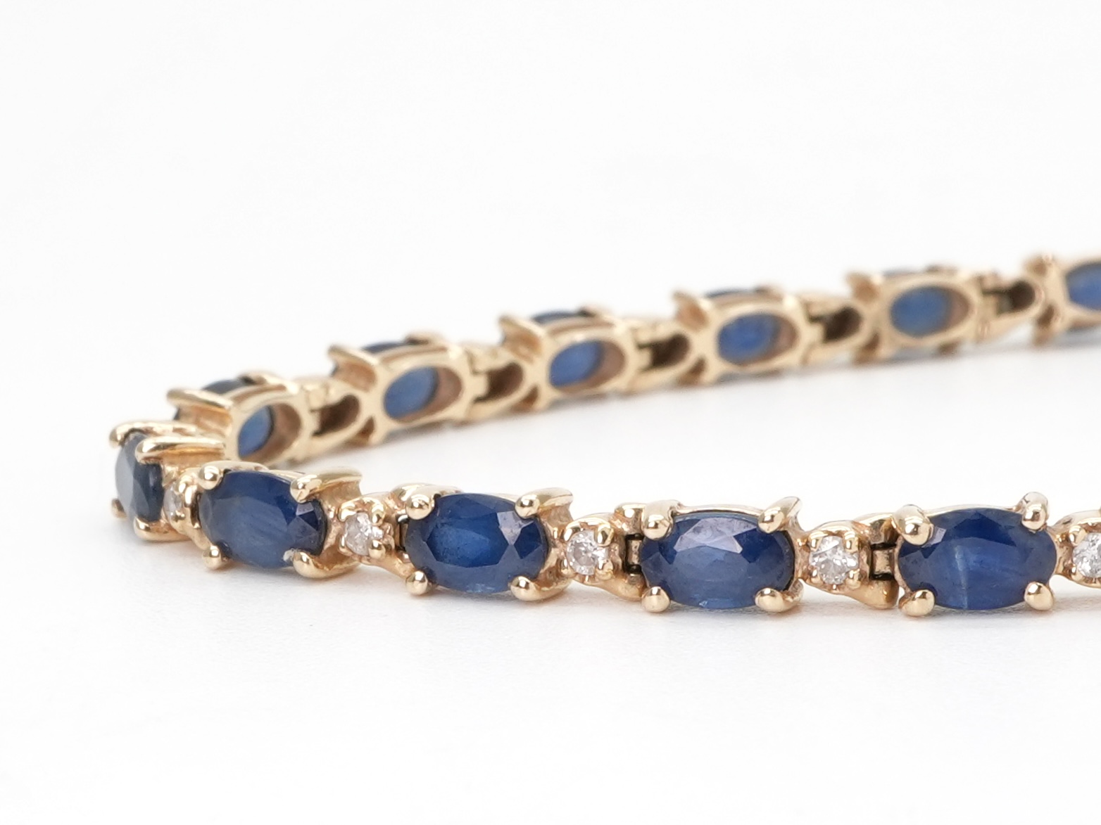 投稿記事「サファイア ダイヤブレスレット 14Kを買取しました！」の商品画像