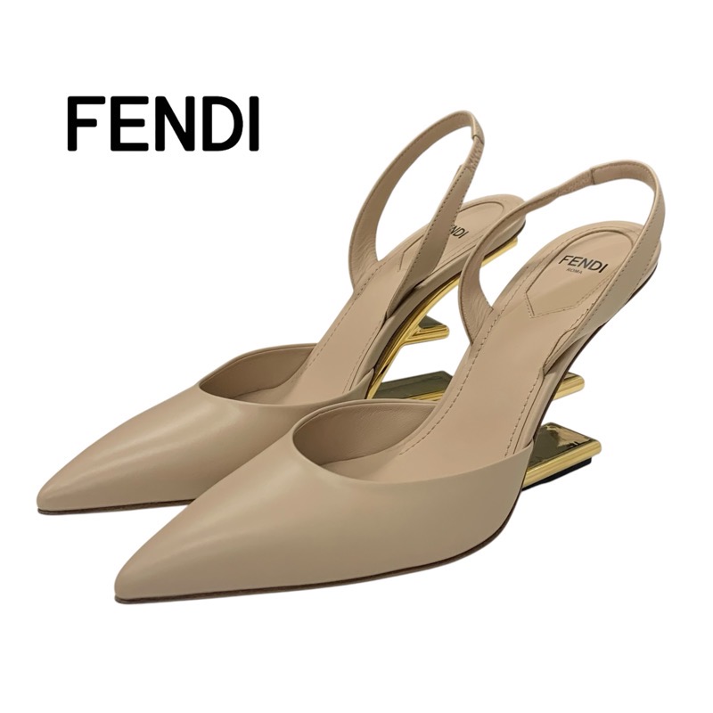投稿記事「フェンディ ファースト レザー スリングバック パンプス ピンクベージュを買取しました！」の商品画像