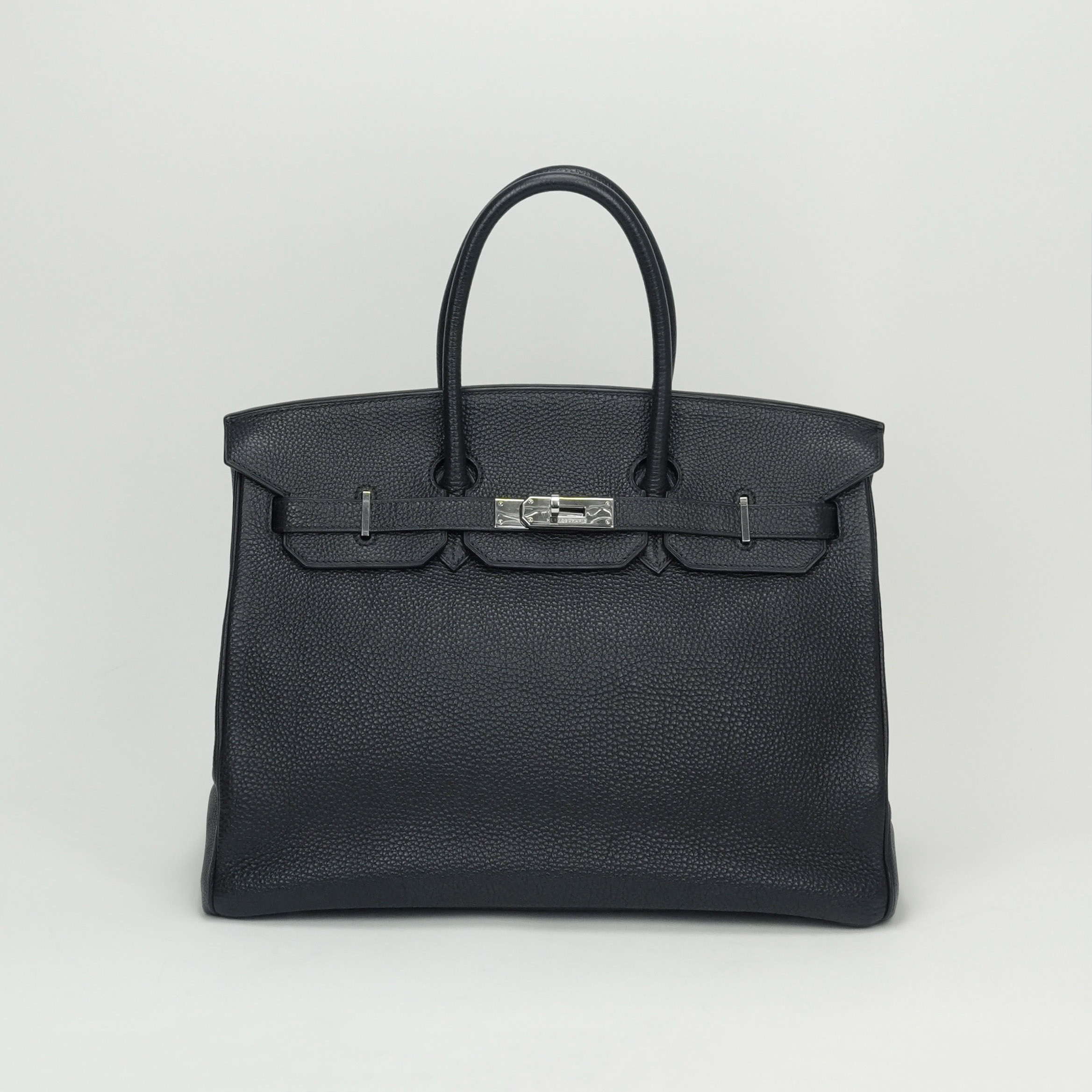 投稿記事「エルメス バーキン35 トゴ ネイビー系 シルバー金具を買取しました！」の商品画像