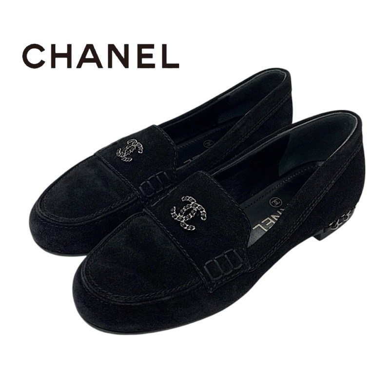 投稿記事「シャネル スエード ココマーク チェーン ローファー ブラックを買取しました！」の商品画像