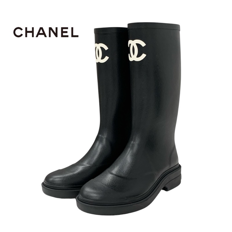 投稿記事「シャネル ロゴ レザー パテント ロングブーツ ブラックを買取しました！」の商品画像