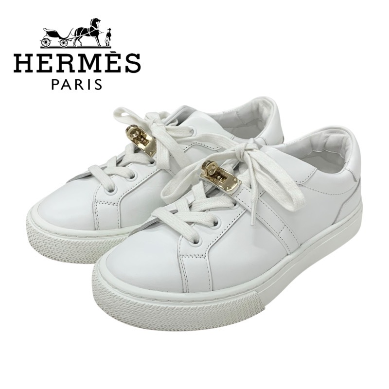 投稿記事「エルメス デイ レザー ケリー金具 スニーカー ホワイトを買取しました！」の商品画像