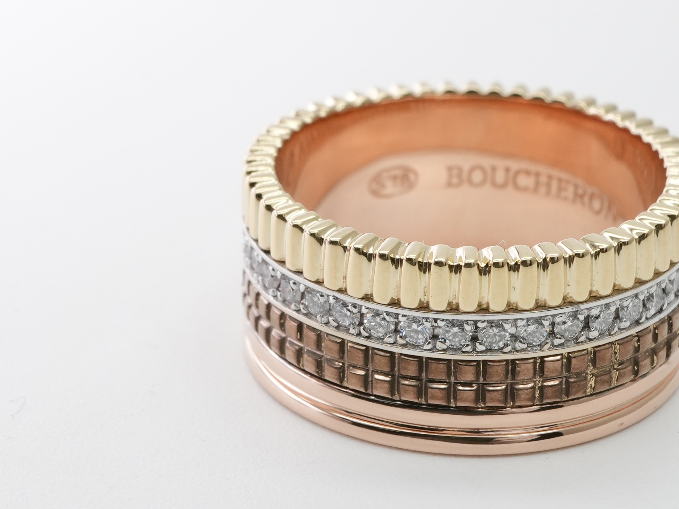 投稿記事「ブシュロン キャトル クラシック ダイヤモンド リング ラージ を買取しました！」の商品画像