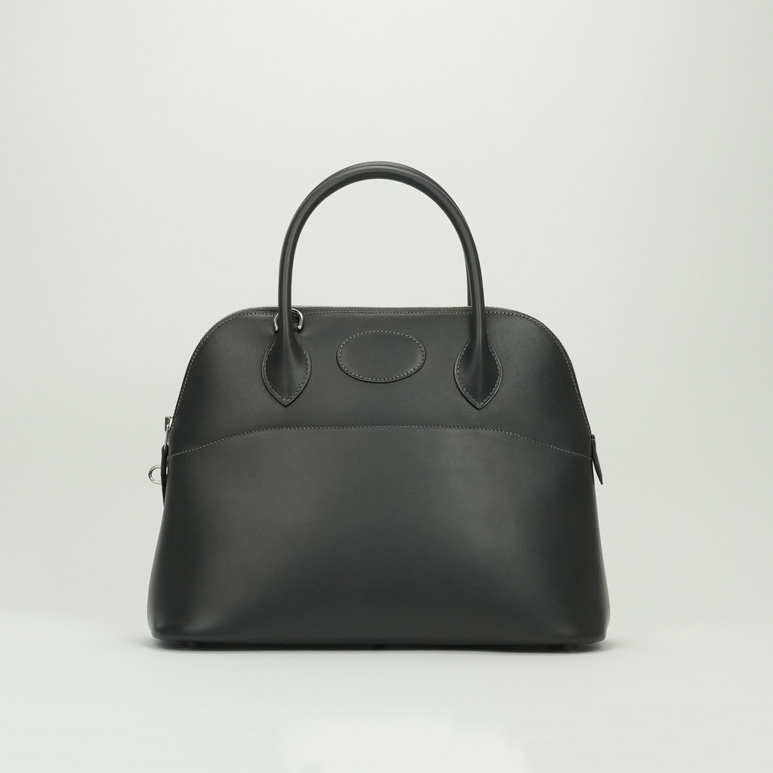 投稿記事「エルメス ボリード31 ボックスカーフ グラファイト シルバー金具を買取しました！」の商品画像