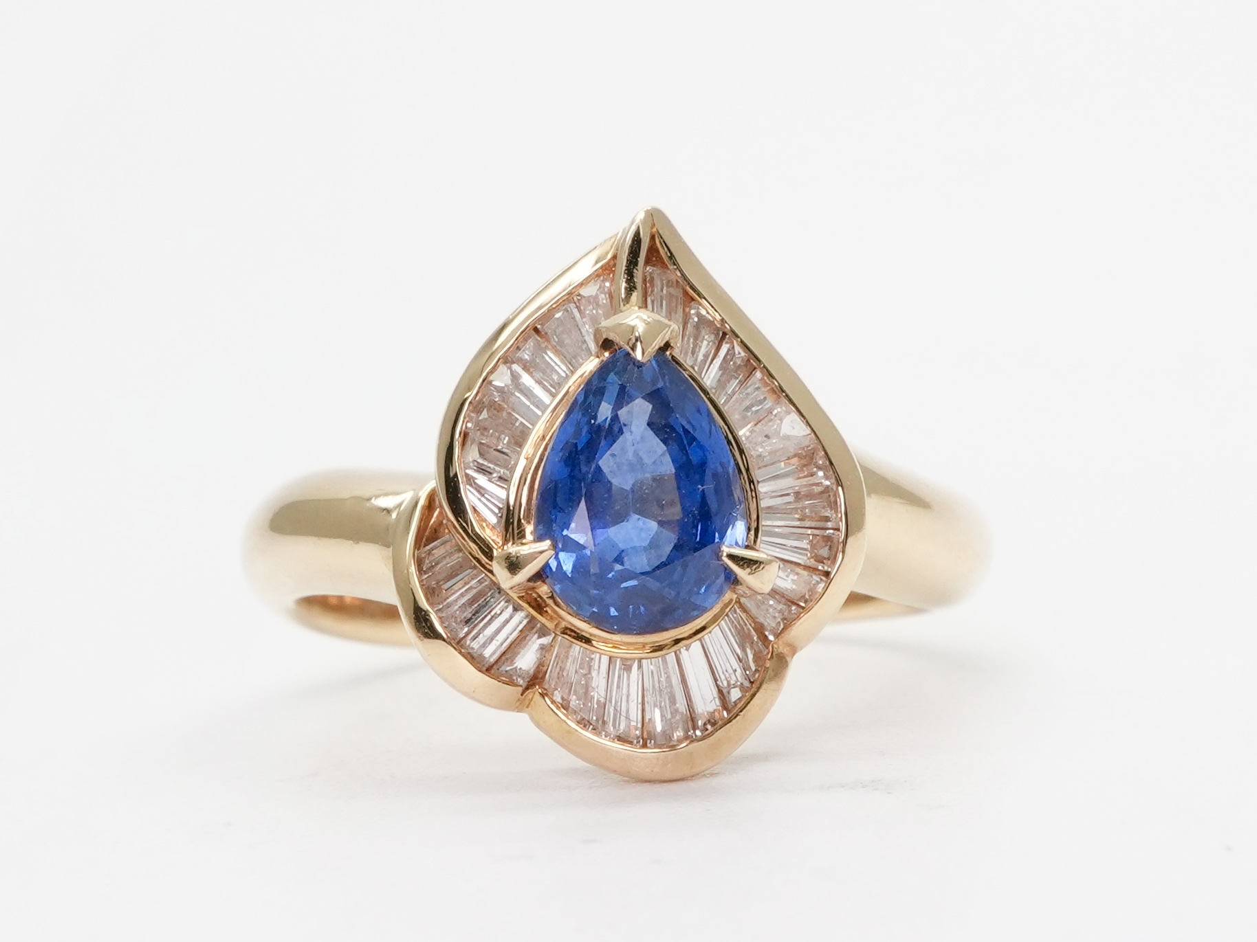 投稿記事「サファイア ダイヤ リング K18 1.20ct D0.38ctを買取しました！」の商品画像