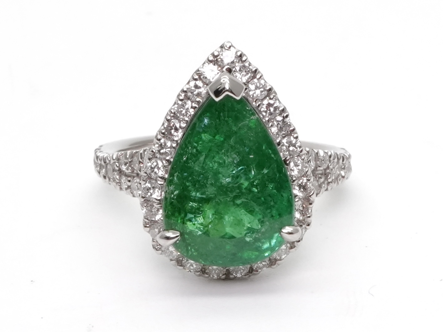 投稿記事「パライバトルマリン ダイヤ リング Pt900 5.44ct D0.79ctを買取しました！」の商品画像