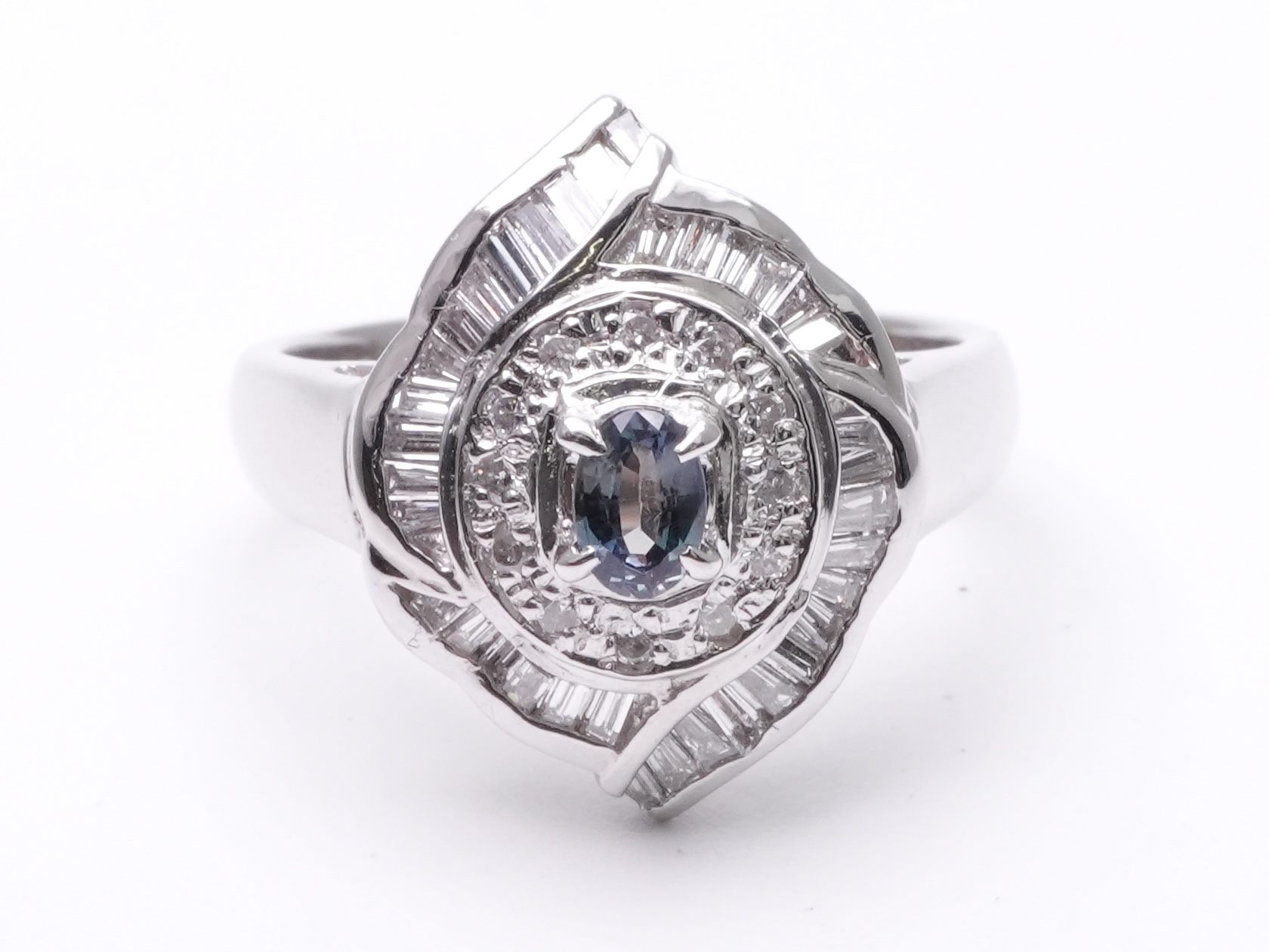 投稿記事「アレキサンドライト ダイヤ リング Pt900 0.17ct 0.43ctを買取しました！」の商品画像