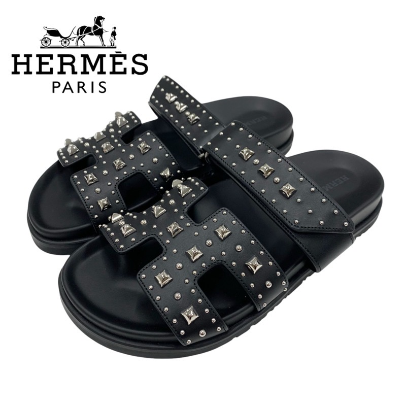 投稿記事「エルメス シプレ レザー スタッズ フラットサンダル ブラックを買取しました！」の商品画像