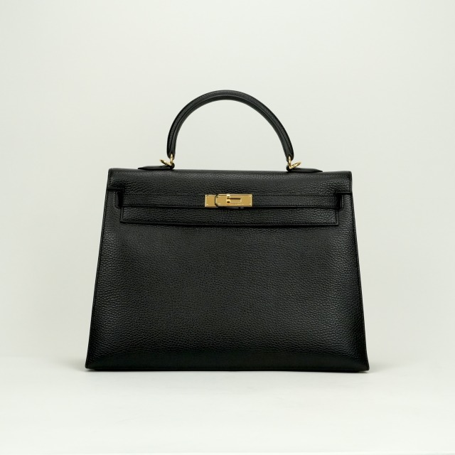 投稿記事「エルメス ケリー35 アルデンヌ ブラック ゴールド金具を買取しました！」の商品画像
