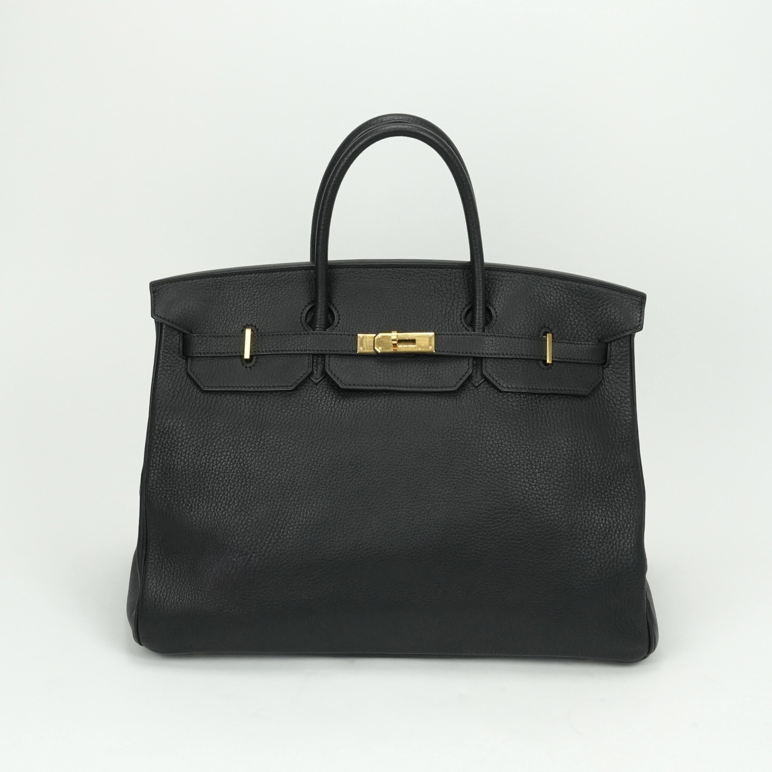 投稿記事「エルメス バーキン40 トゴ ブラック ゴールド金具を買取しました！」の商品画像