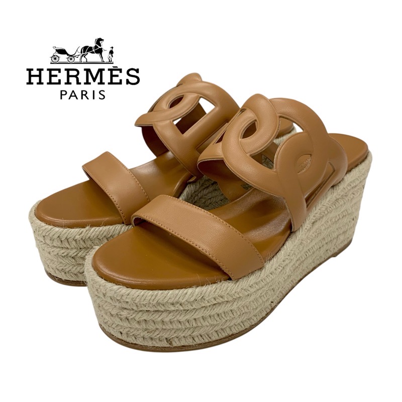 投稿記事「エルメス イテア レザー ウェッジサンダル ブラウンを買取しました！」の商品画像