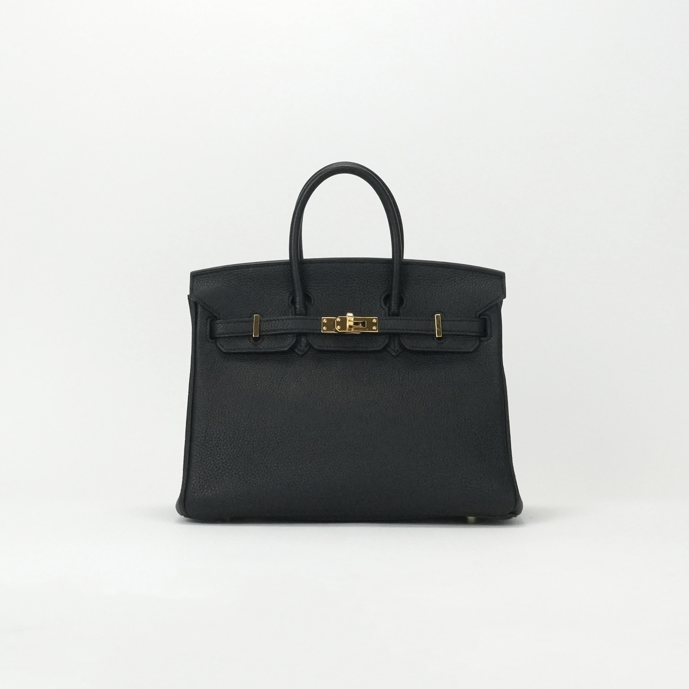 投稿記事「エルメス バーキン25 トゴ ブラック ゴールド金具を買取しました！」の商品画像