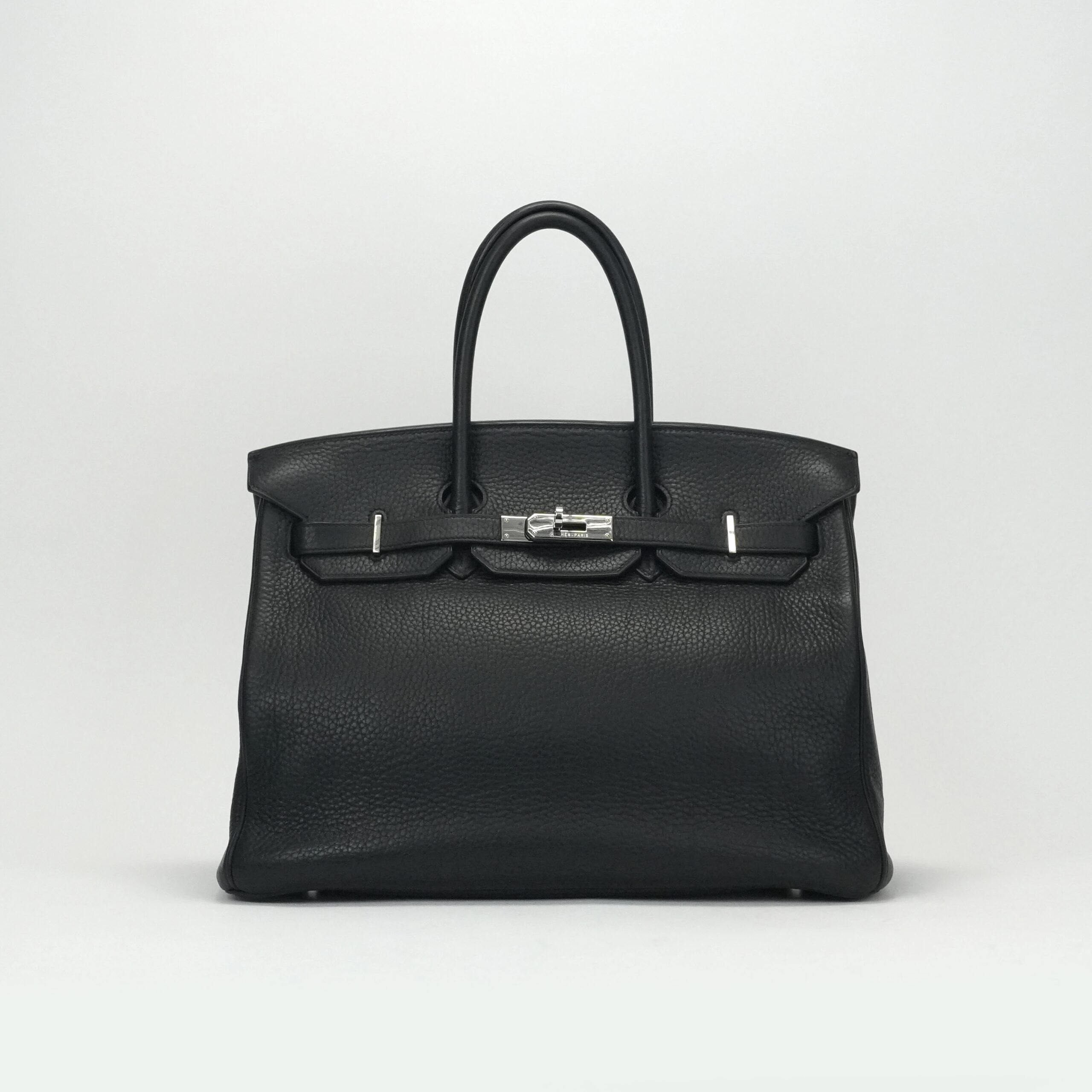 投稿記事「エルメス バーキン35 トリヨンクレマンス ブラック シルバー金具を買取しました！」の商品画像