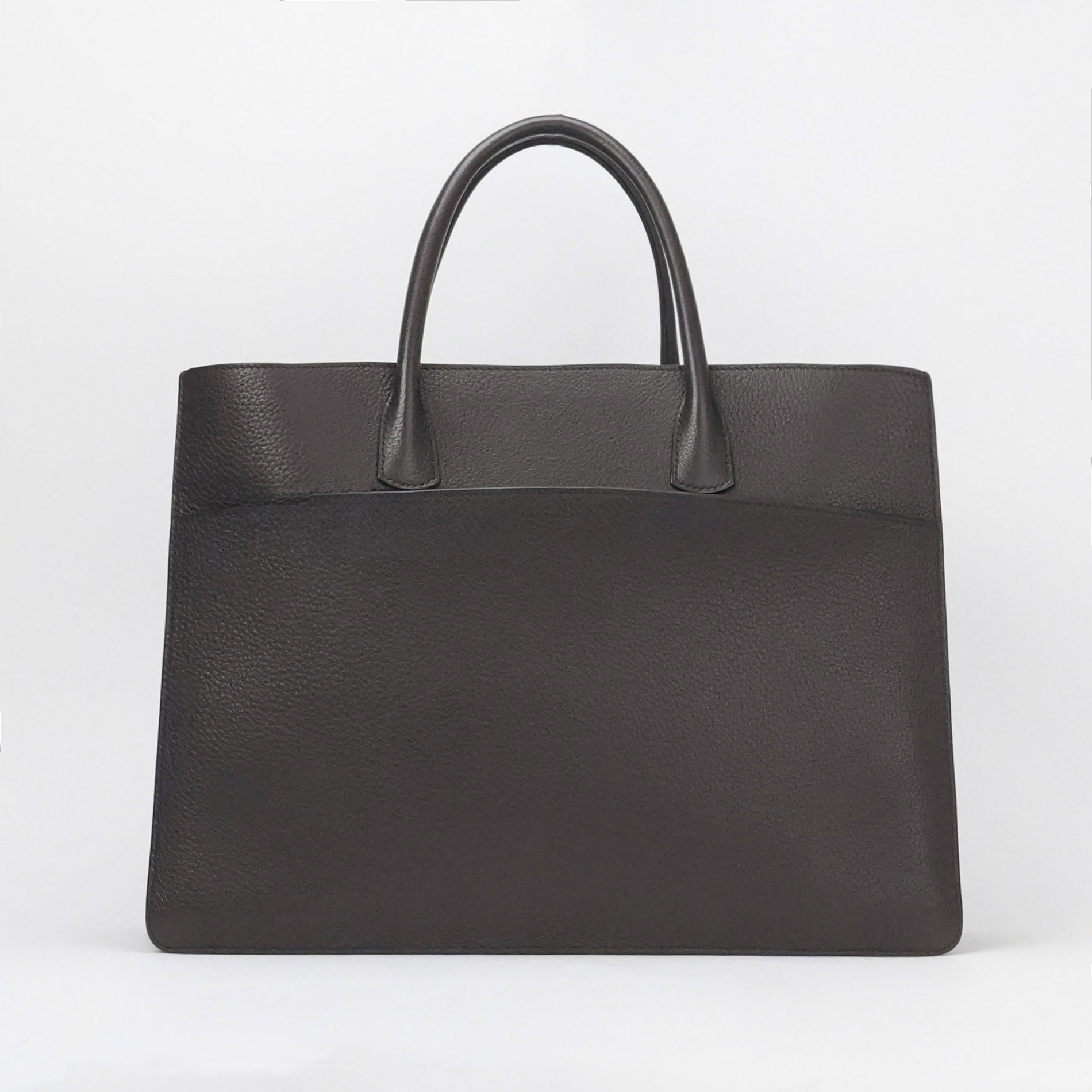 投稿記事「エルメス ホワイトバスGM トゴ ショコラ ゴールド金具を買取しました！」の商品画像