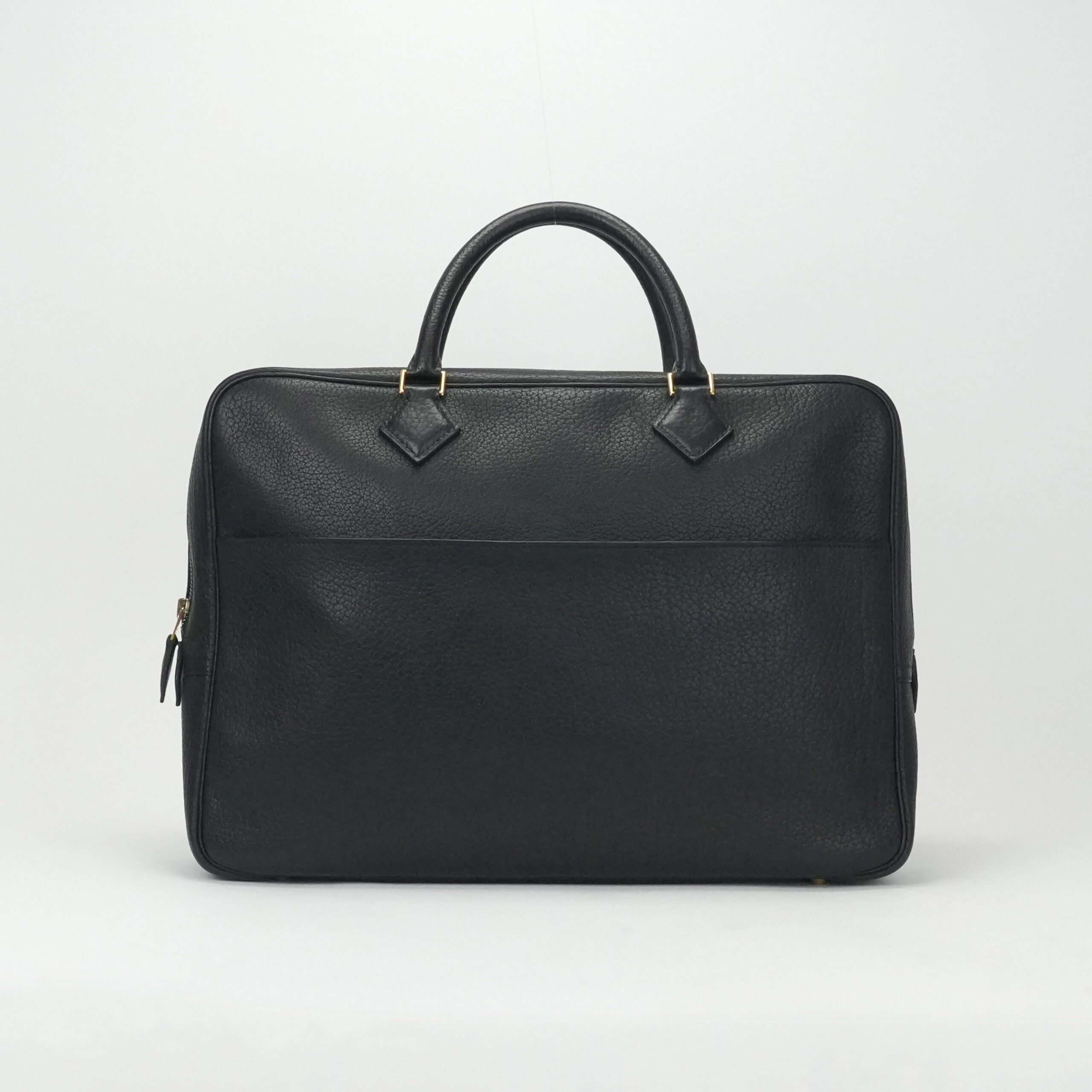 投稿記事「エルメス プリュムドッグ38 フィヨルド ブラック ゴールド金具を買取しました！」の商品画像