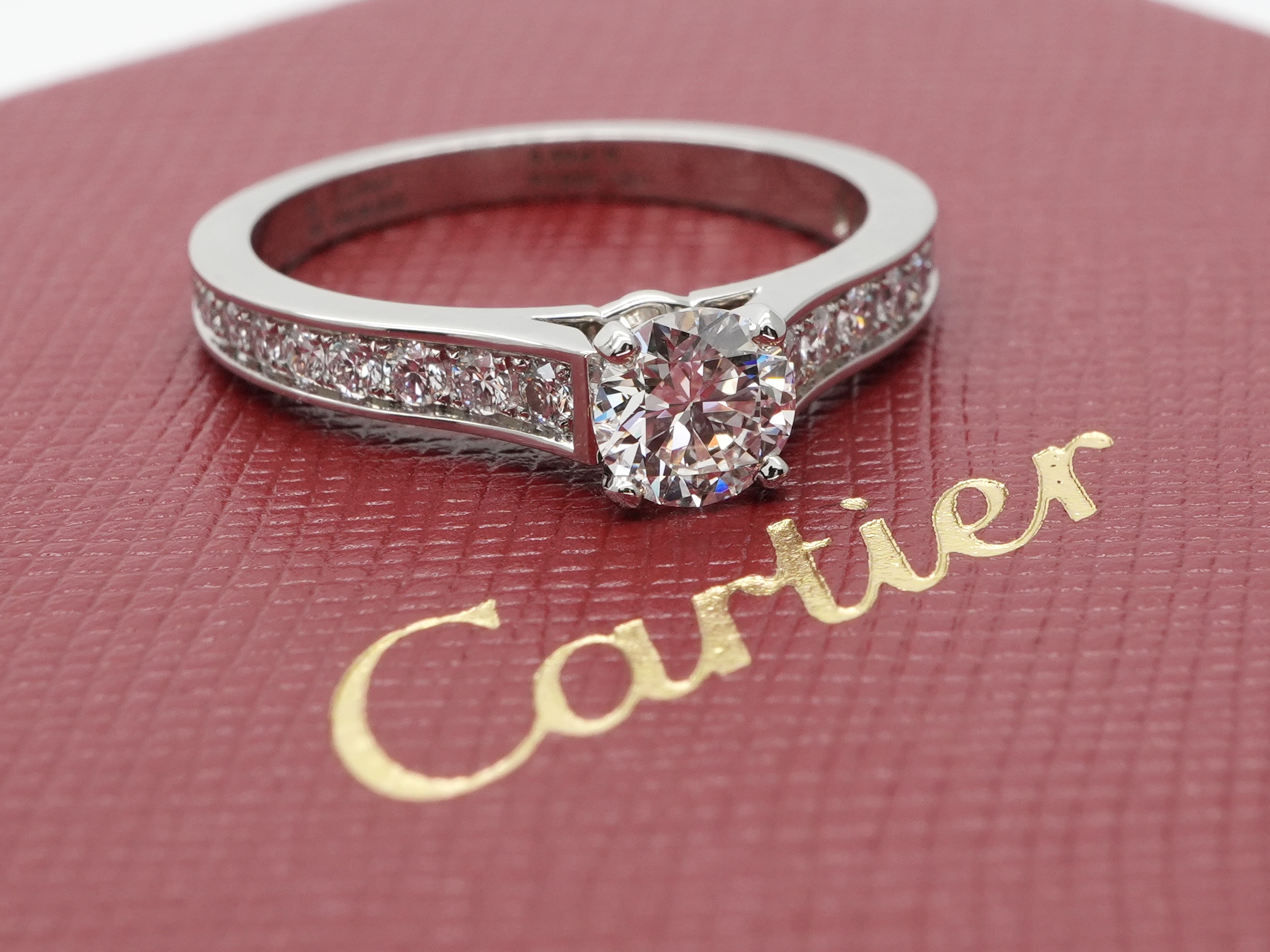 投稿記事「カルティエ ソリテール1895 ハーフエタニティ ダイヤリング を買取しました！」の商品画像