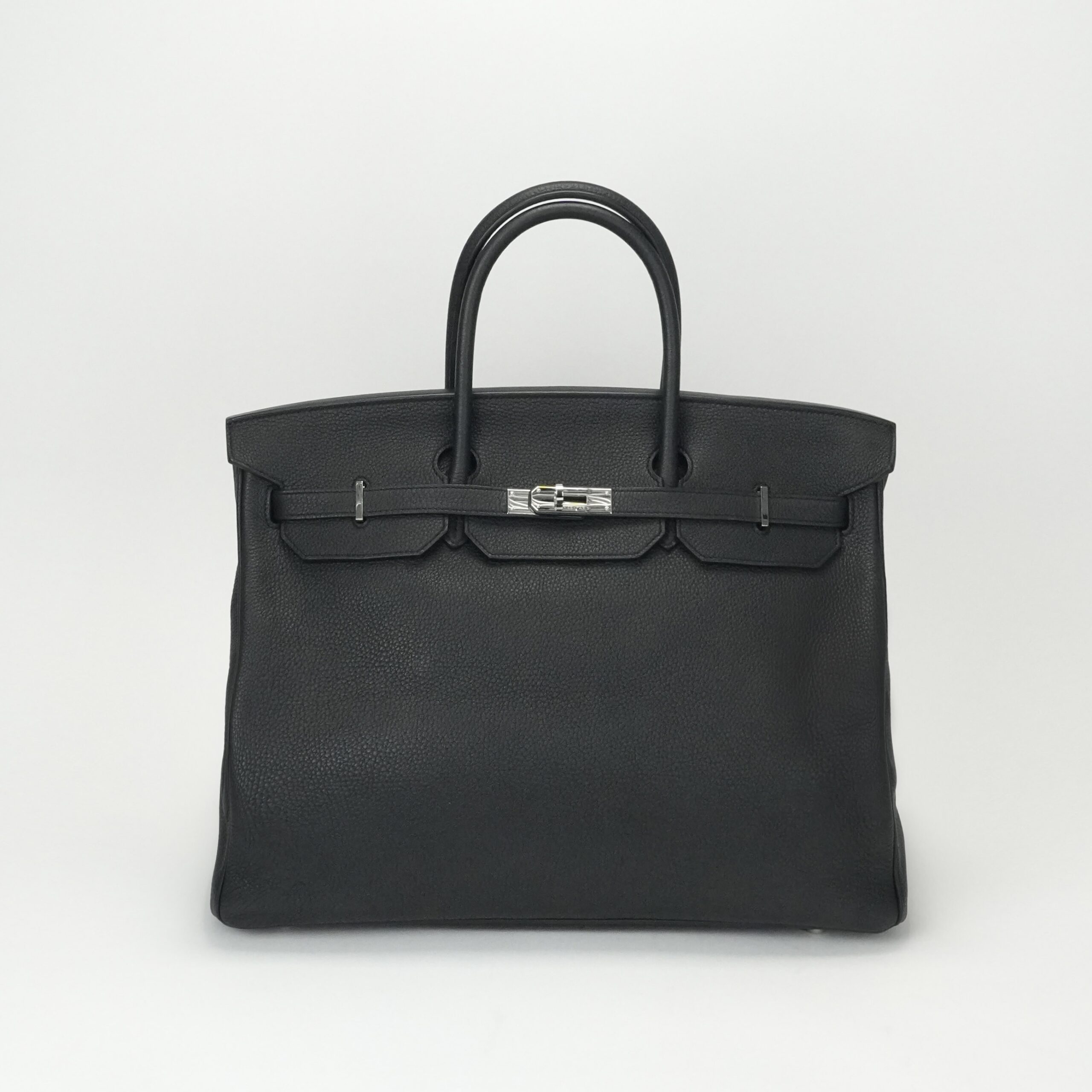 投稿記事「エルメス バーキン40 トゴ ブラック シルバー金具を買取しました！」の商品画像