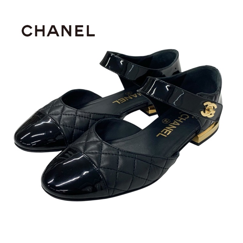 投稿記事「シャネル ラムスキン パテント ココマーク マトラッセ メリージェーン ストラップ フラットシューズ ブラック ゴールドを買取しました！」の商品画像