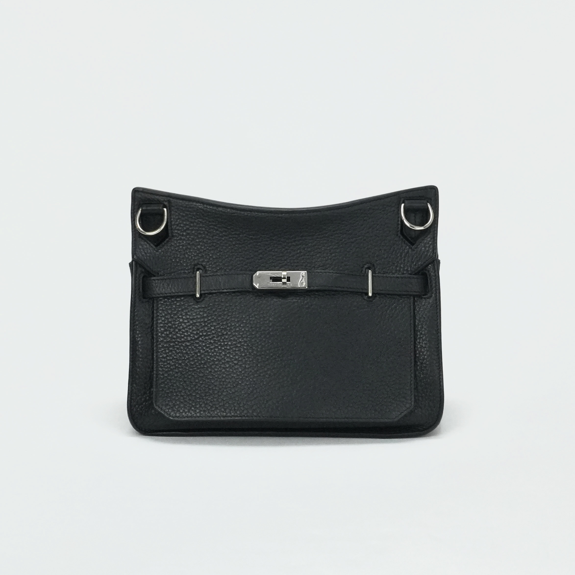 投稿記事「エルメス ジプシエール28 トリヨンクレマンス ブラック シルバー金具を買取しました！」の商品画像