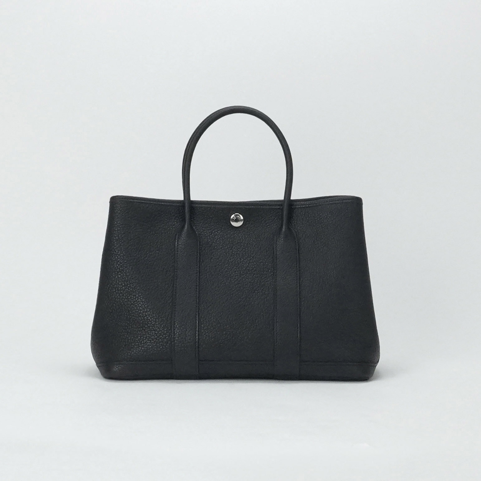 投稿記事「エルメス ガーデンパーティTPM ネゴンダ ブラック シルバー金具を買取しました！」の商品画像