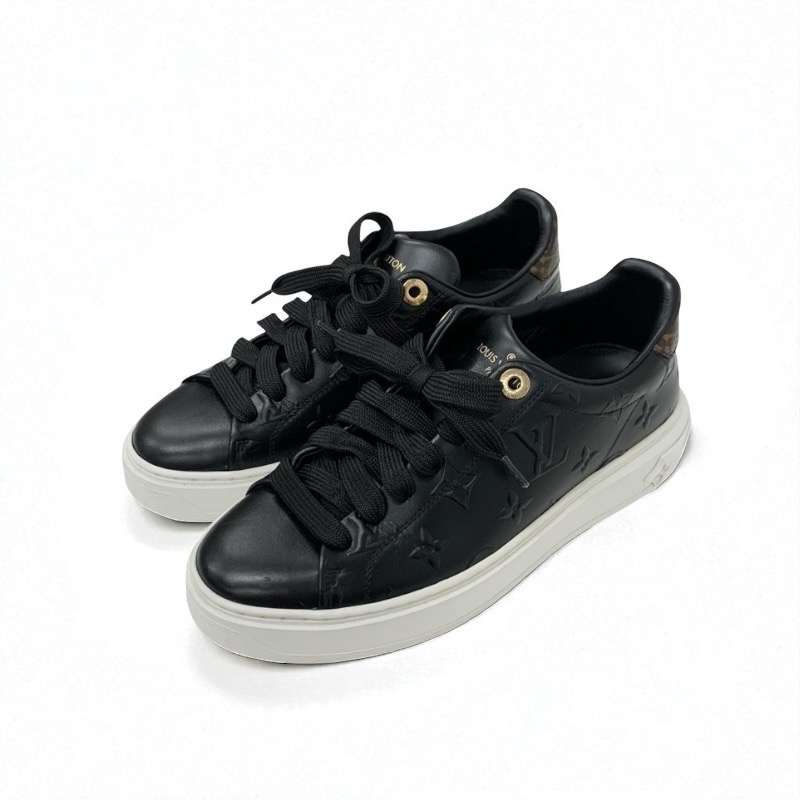 投稿記事「ルイヴィトン タイムアウトライン レザー モノグラム ロゴ スニーカー ブラックを買取しました！」の商品画像