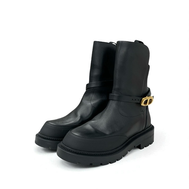 投稿記事「クリスチャンディオール DIOR EMPREINTE レザー ベルト ロゴ ショートブーツ ブラックを買取しました！」の商品画像