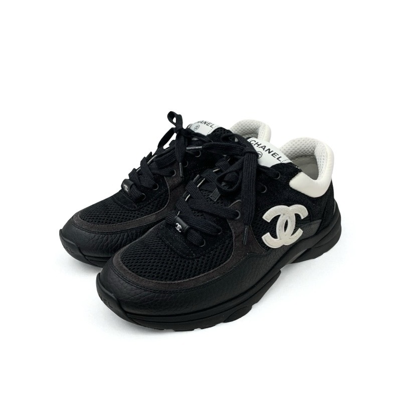 投稿記事「シャネル ココマーク メッシュ レザー スエード スニーカー ブラック ホワイトを買取しました！」の商品画像