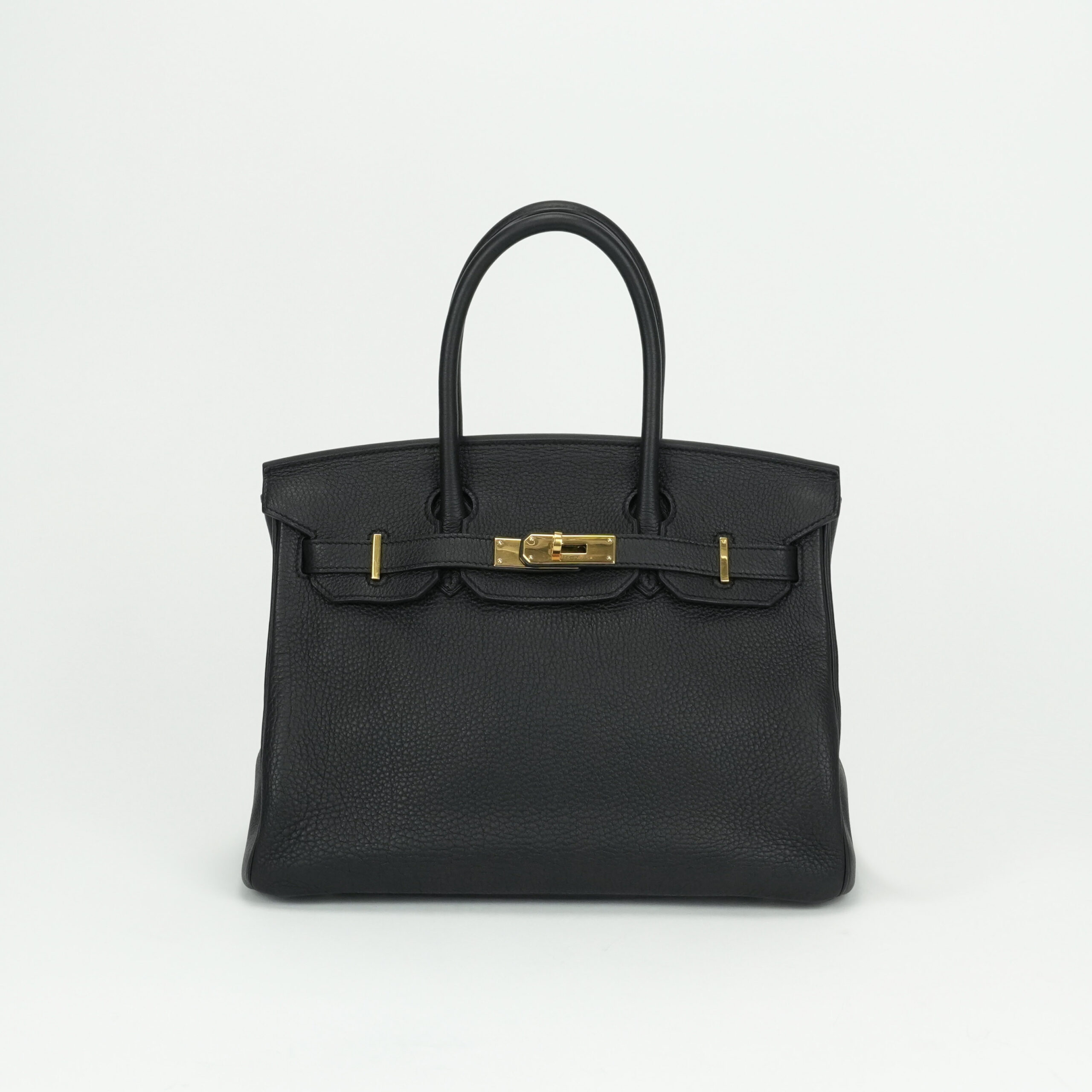 投稿記事「エルメス バーキン30 トリヨンクレマンス ブラック ゴールド金具 を買取しました！」の商品画像