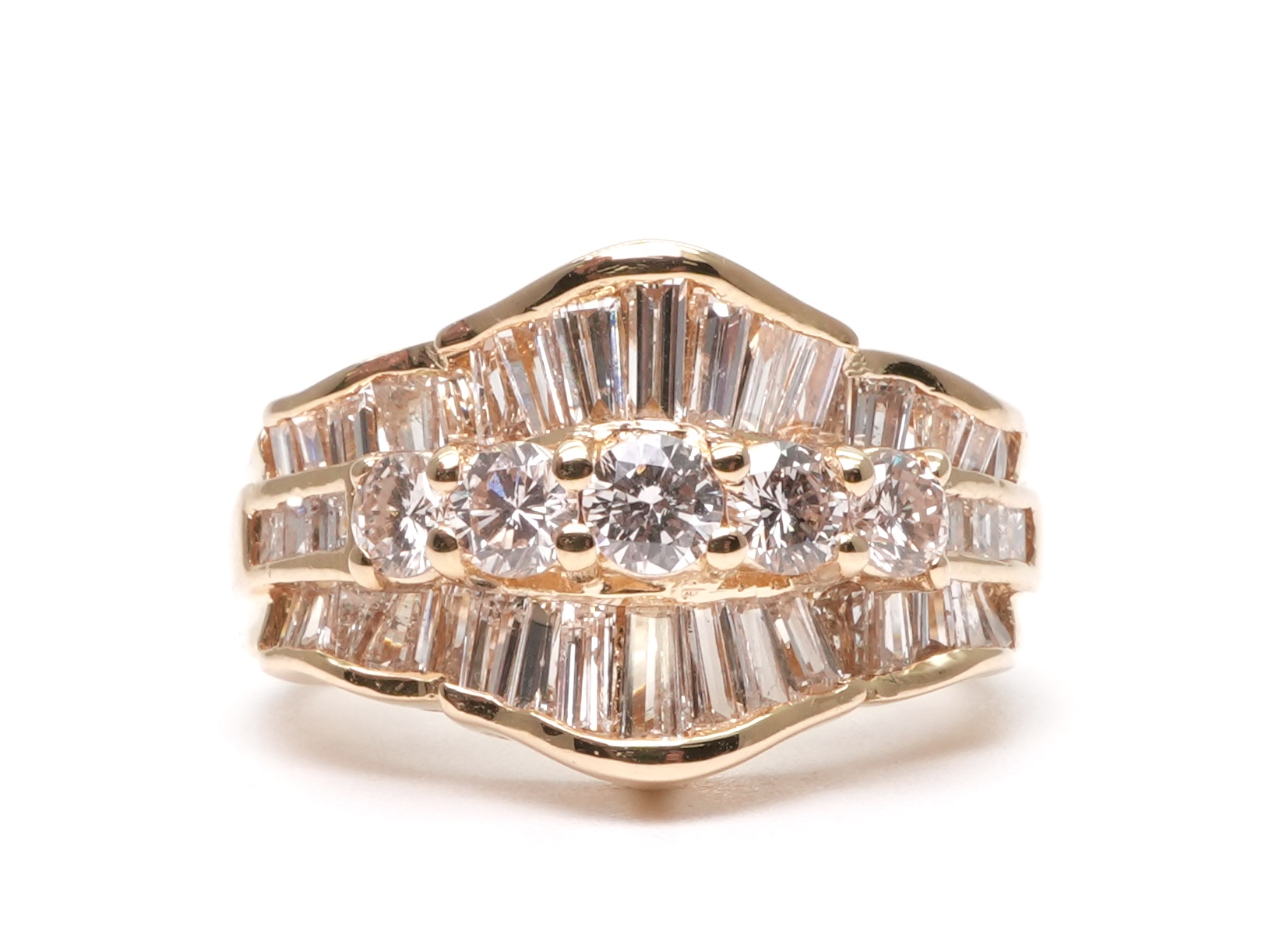 投稿記事「ダイヤ リング K18 D2.10ctを買取しました！」の商品画像