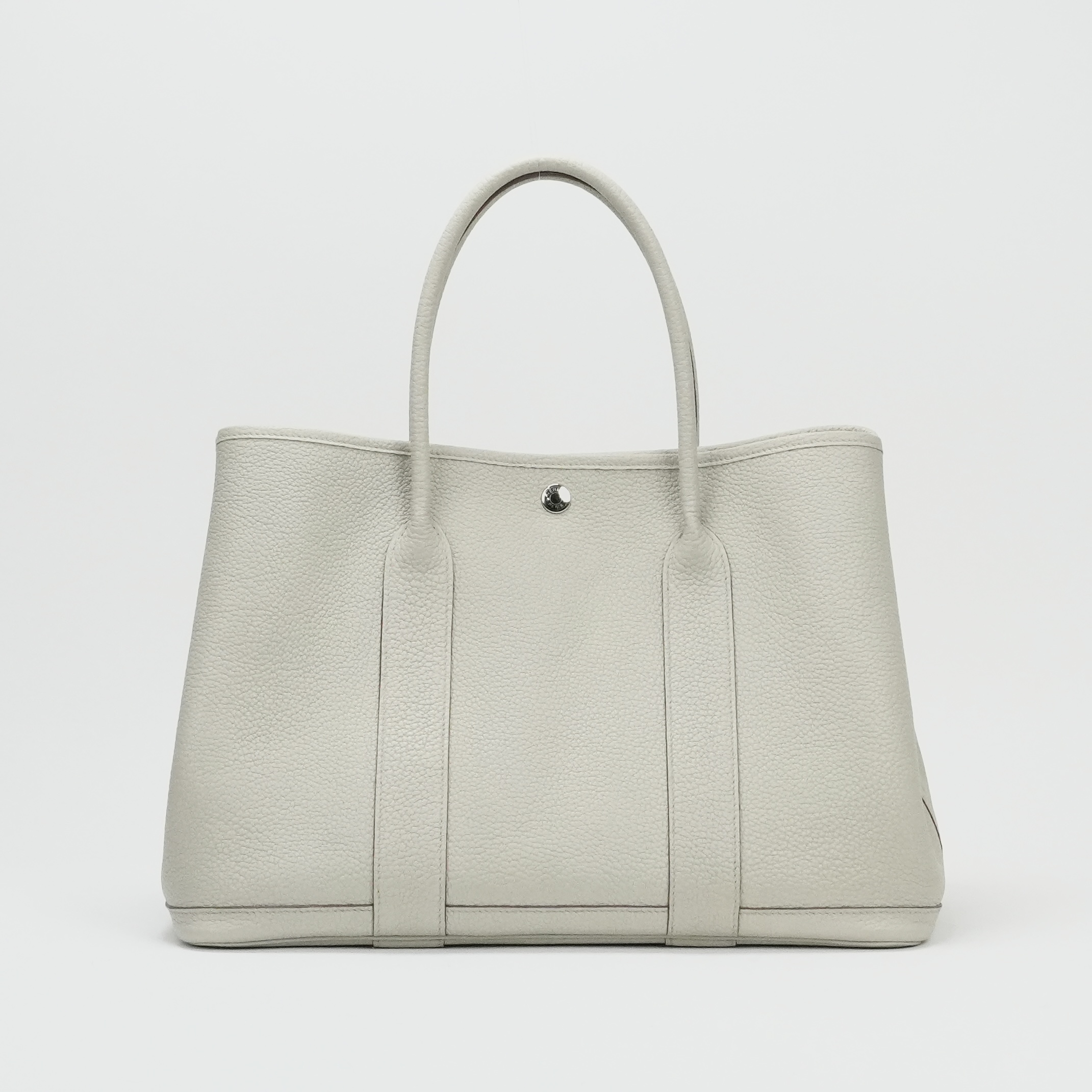 投稿記事「エルメス ガーデンパーティPM ネゴンダ ベトン シルバー金具 を買取しました！」の商品画像