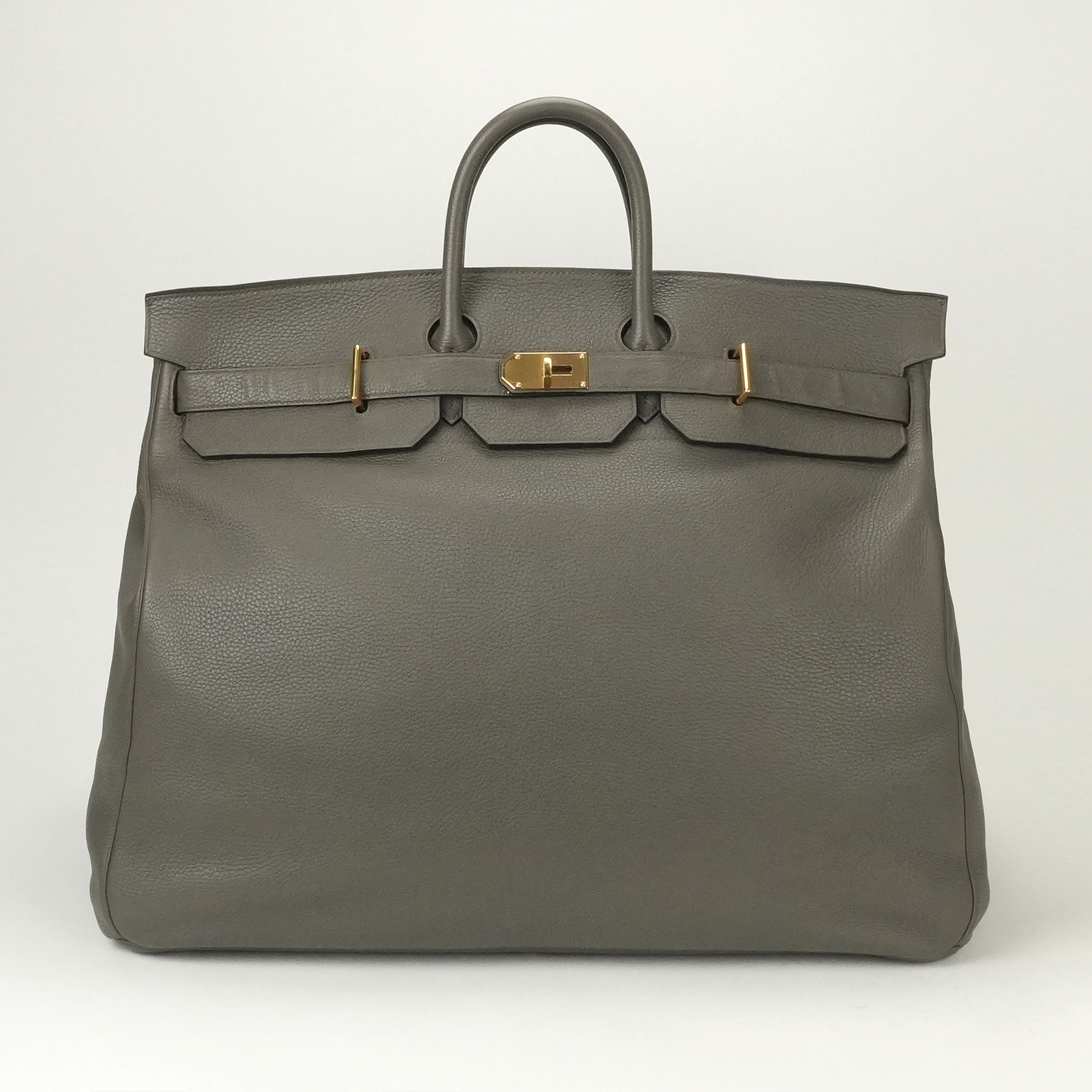 投稿記事「エルメス オータクロア55 トゴ エタン ゴールド金具 を買取しました！」の商品画像