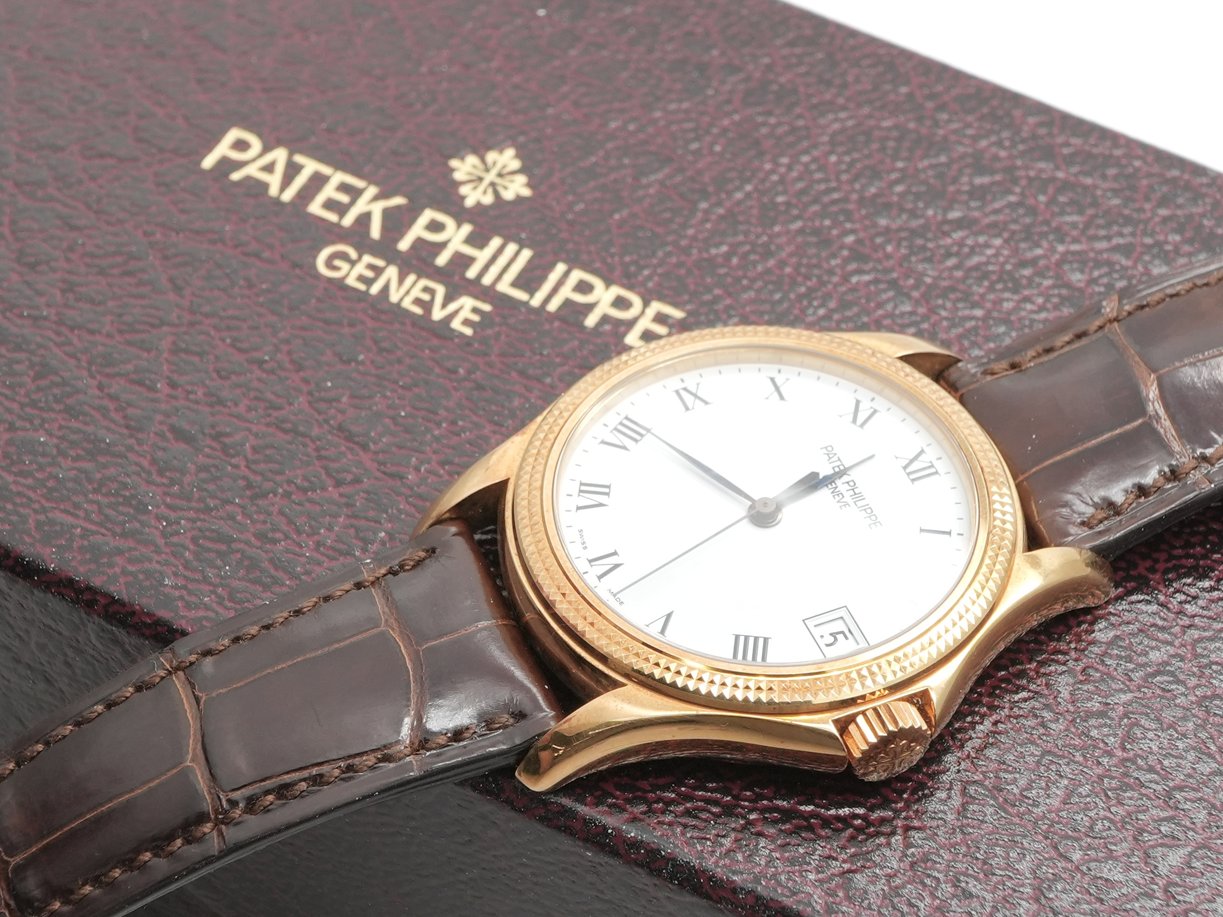 投稿記事「パテックフィリップ カラトラバ 5117J-001 3250967を買取しました！」の商品画像